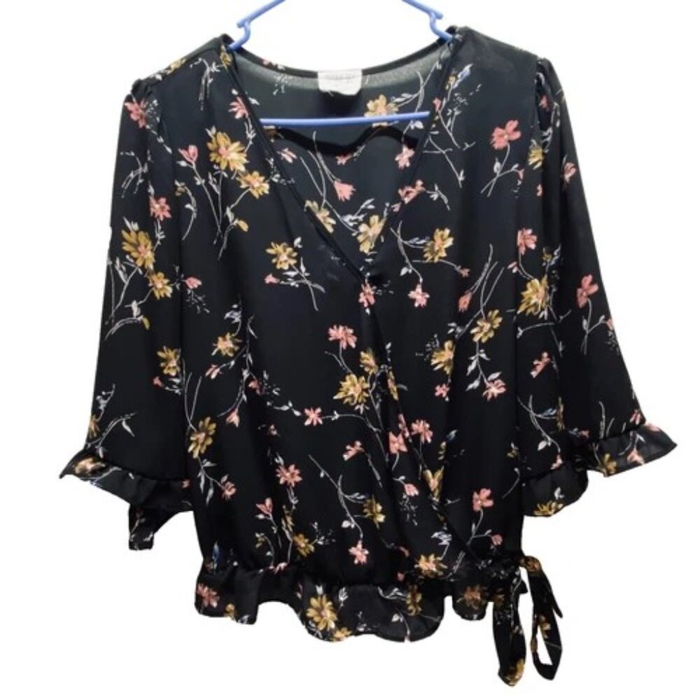 Sienna Sky Blouse Women's Large Black Floral V-Neck Wrap Tie Front 3/4 Sleeve GC